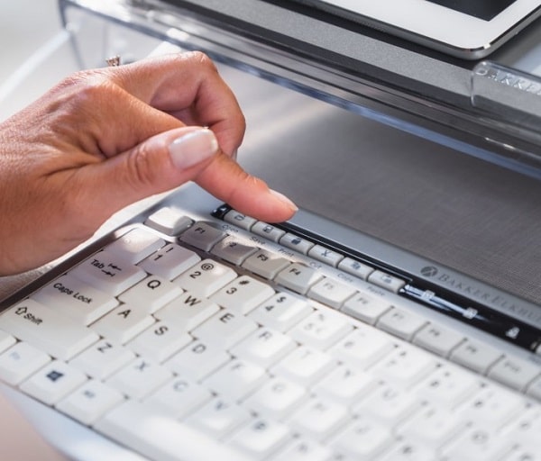 BakkerElkhuizen S-Board 840 Saturnus Mini Keyboard - Image 4