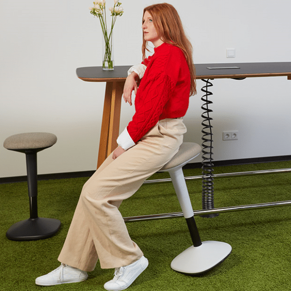 Younit Sit-Stand Stool